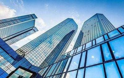 10月碧桂园住宅价格大幅下调引发业主不满，房地产市场现复杂信号